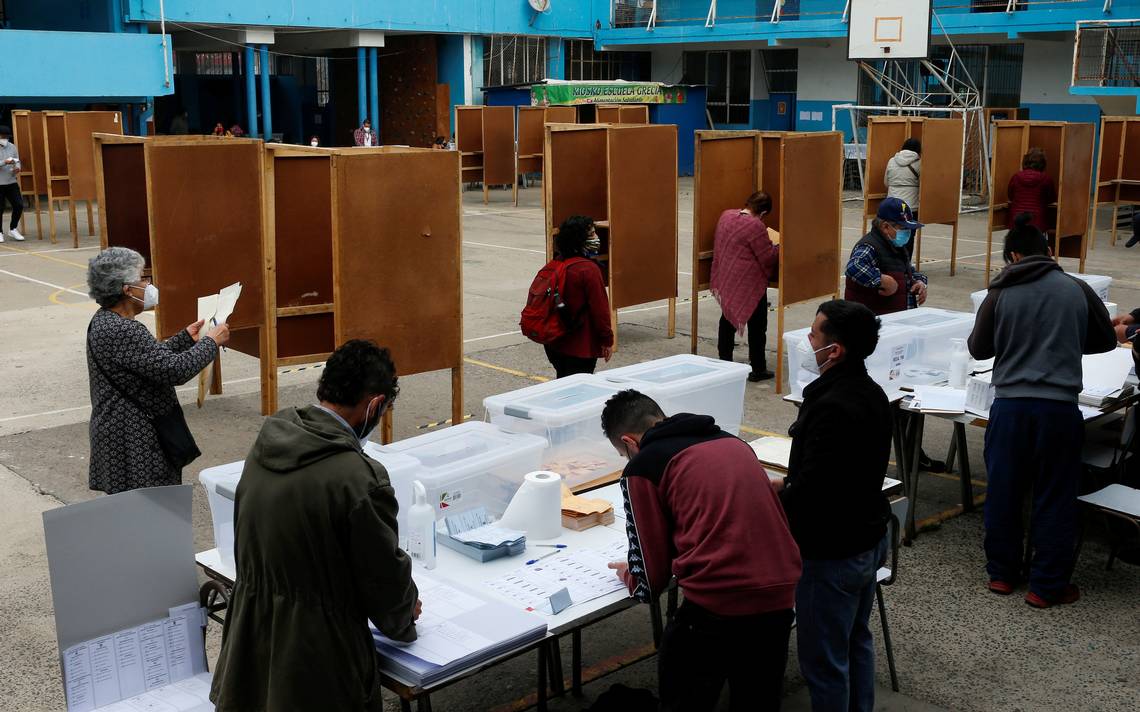 Jóvenes, Motores De La Votación En Chile Para Terminar Con El Legado De ...